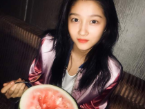 娱乐吃瓜酱拍照视频,揭秘幕后拍照视频的趣味瞬间